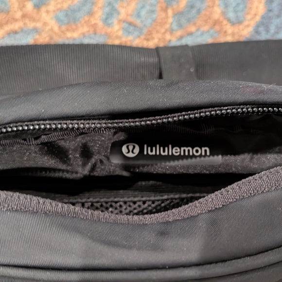 Lululemon Crossbody Or Belt Bag - Picture 3 of 7
